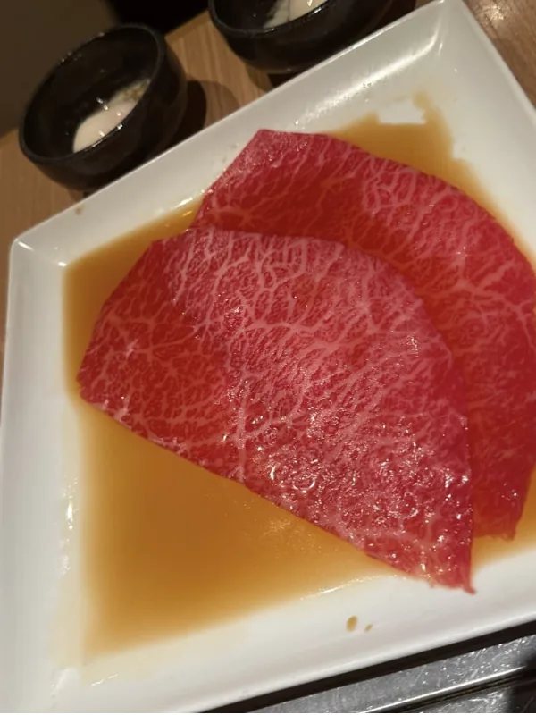 ワンランク上の町焼肉屋さん！デートにも使いやすい雰囲気｜写真2