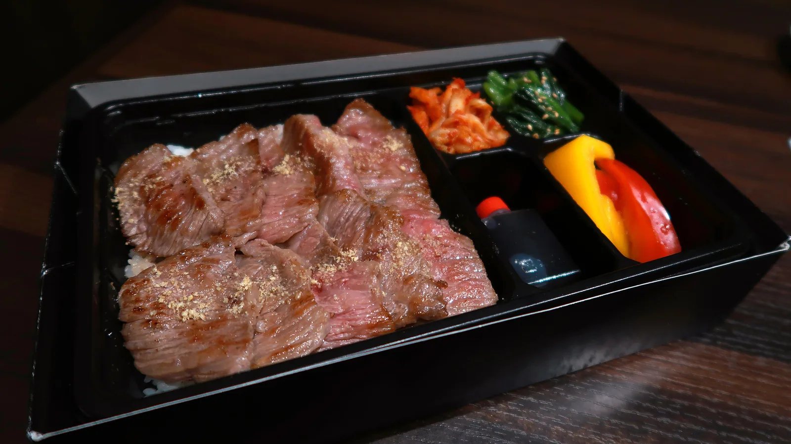 特選上タン塩弁当|焼肉 黒田(渋谷・神泉)
